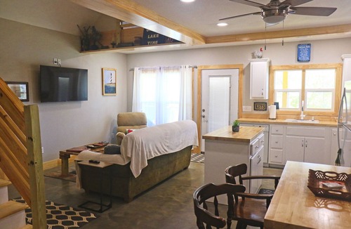 Andalusia House | Gantt Lake house Andalusia AL .