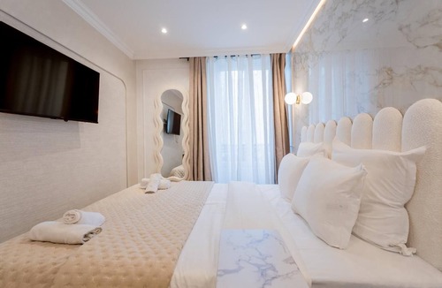 Hopital Saint-Louis Hotel | Garbo hôtel