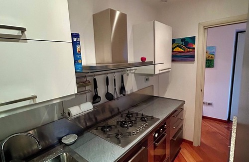 Sirmione Apartment | Garda Amore: Deluxe Two-Bedroom Suite with Lake & City View in Sirmione Old Town