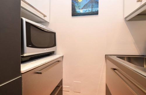 Sirmione Apartment | Garda Amore: Deluxe Two-Bedroom Suite with Lake & City View in Sirmione Old Town