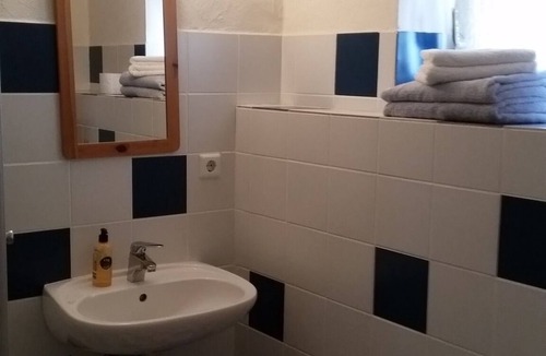 Weyher Apartment | Garden apartment in the Winzerhaus König - 30 m2 - quiet location