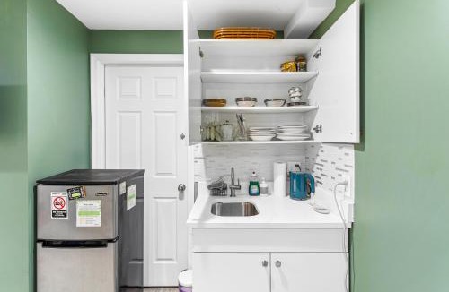Montclair House | Garden Hallow