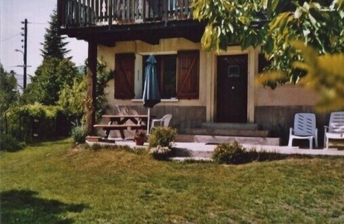 Forville Apartment | Garden level in a typical house