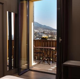 Borso del Grappa Hotel | Garden Relais