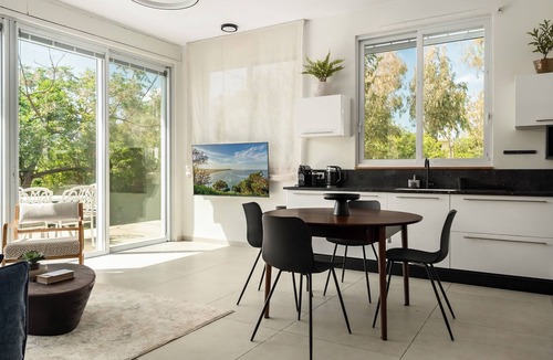 Shavei Zion Apartment | Garden& Rooftop Beachfront Apartment