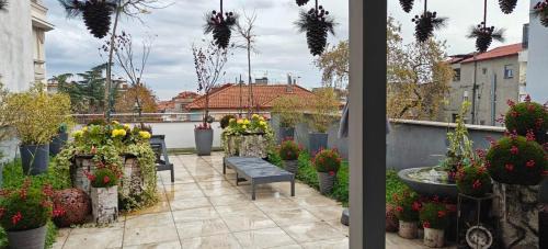 Edessa Apartment | Garden Sky