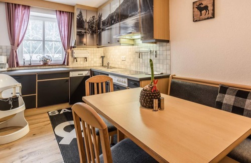 Reith bei Seefeld Apartment | Garden Studio - Wildfang Spa Retreat Seefeld