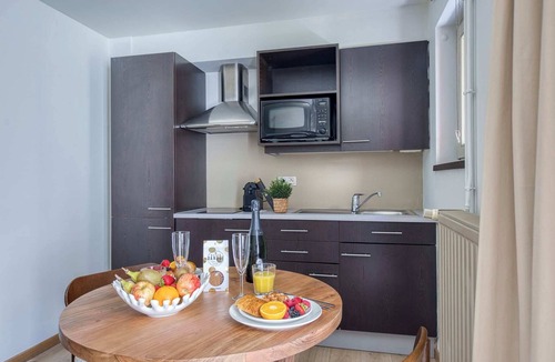 Upper Town Apartment | Garden Studio with Terrace Mas C-Garden