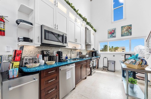 Stuart House | Gardens @ Bathtub Beach: 11BR/7BA Ocean2River, Pool, Spa, Elevator, Dock, Beach!