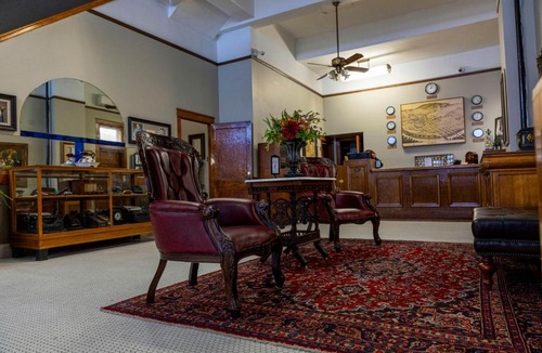 Downtown El Paso Hotel | Gardner Hotel & Hostel