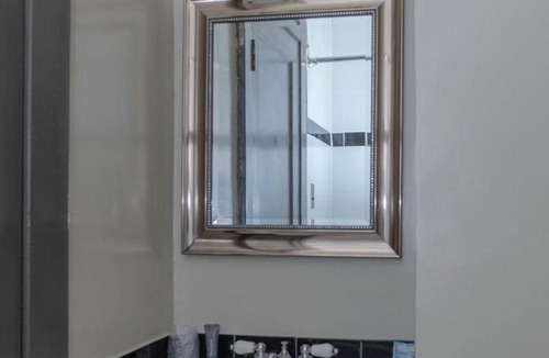 Downtown El Paso Hotel | Gardner Hotel & Hostel