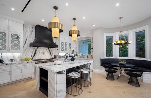 Melrose Villa | Gardner Modern
