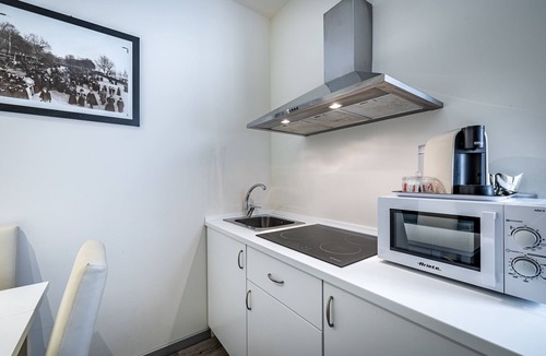 Prato Apartment | Garibaldi Palace loft Art Coll 1