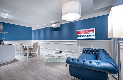 Prato Apartment | Garibaldi Palace The Blue Charme
