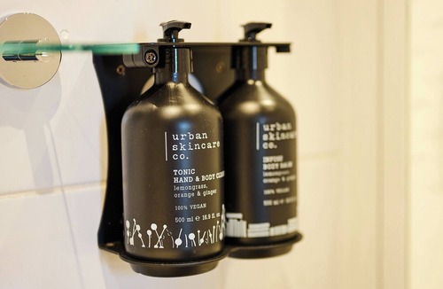 Acocks Green Hotel | Garner Hotel Birmingham South East by IHG