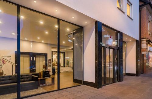 Stuttgart Hotel | Garner Hotel Stuttgart - Zuffenhausen by IHG