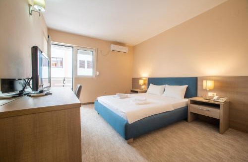 Maini Hotel | Garni Hotel MB