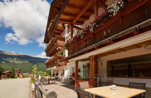 Badia Hotel | Garni Irsara