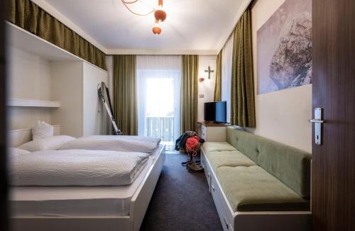 Sesto House | Garni Reider