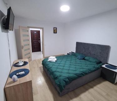 Pitesti Apartment | Garsoniera Luxury Lorena