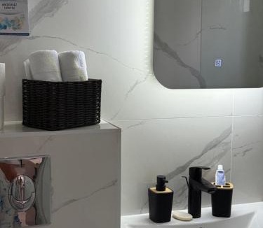 Maini Apartment | Garsonjera u centru Budve