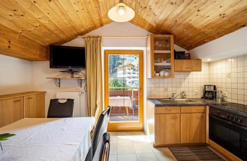 Brennero Apartment | Gartnerhof Apt Sonnenblume