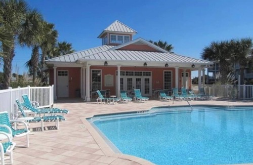 St. Augustine Beach Condo | Gated 1st floor, walk to beach, htd pool NO FEES!