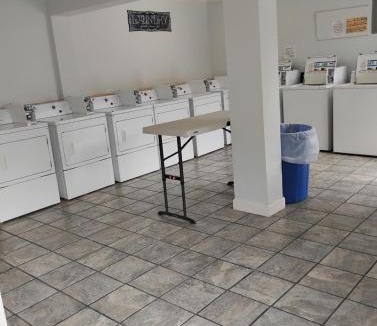 Baton Rouge Apartment | Gated - 2 Double Beds 1 Bath with Full Kitchen 120