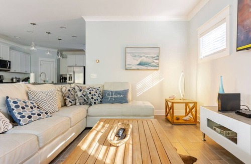 Folly Field House | Gated community, close to beach, heated pool, golf cart available to rent