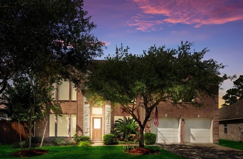 Spring House | Gated Community -Poolside Paradise with lake view and lots of amenities to enjoy