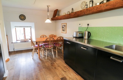 Newton-on-Rawcliffe Cottage | GATESIDE, character holiday cottage, with open fire in Pickering