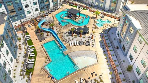 Green Springs Apartment | Gateway Getaway #102