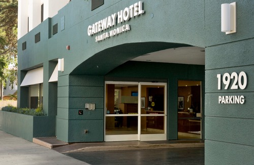 Mid-City Hotel | Gateway Hotel Santa Monica