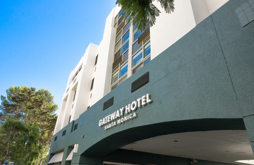 Mid-City Hotel | Gateway Hotel Santa Monica