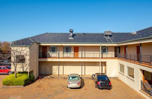 Notting Hill Hotel | Gateway on Monash