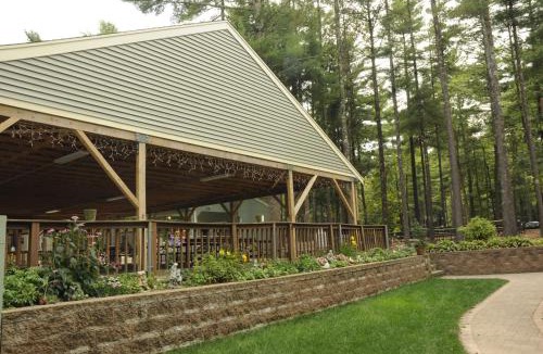 Rochester Resort | Gateway to Cape Cod ADA Accessible Cottage 6