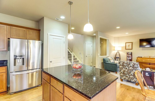 Bothell House | Gateway to Greater Seattle! Spacious, Modern Home
