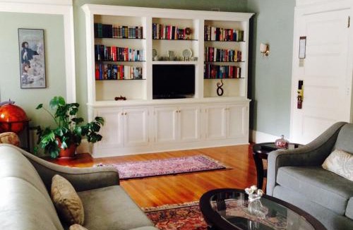 Lenox Bed & Breakfast | Gateways Inn