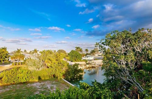 Isles of Capri House | Gather Together - Unit 143