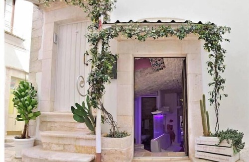 Putignano House | Gaudì's Corner B&B: Alcoba Capriccio