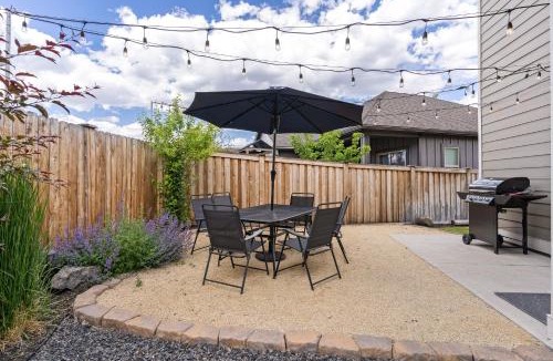 Southeast Bend House | Geary Getaway home
