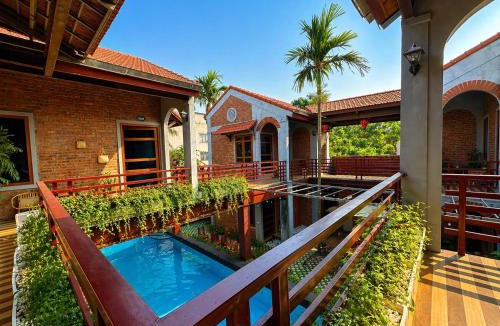 Hoa Lu Resort | Gecko Backpackers Hostel