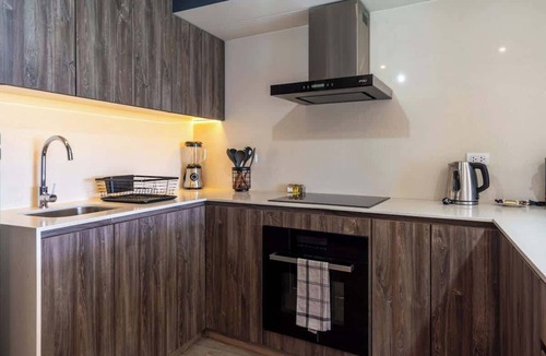 San Isidro Centro Financiero Apartment | Geko | Distinguished 2BR w/Pool in San Isidro