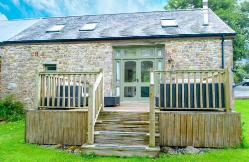 Pentrefelin House | Gelli Barn