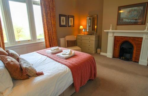 Wetheral House | Geltsdale East Wing sleeps 6 with River Eden views near Carlisle & Ullswater