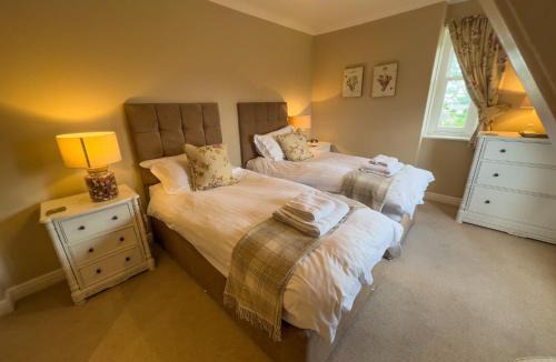 Wetheral House | Geltsdale East Wing sleeps 6 with River Eden views near Carlisle & Ullswater