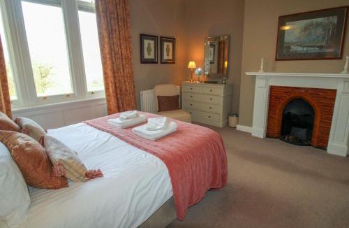 Wetheral House | Geltsdale Wing, Wetheral 1st floor apartment with countryside views, close to pub & restaurant