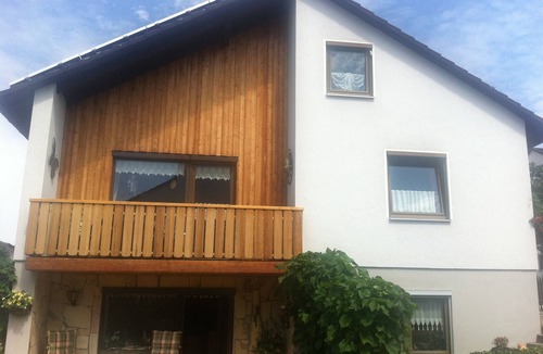 Dollnstein Apartment | Gemütlich und komfortabel eingerichtete Ferienwohnung in sonniger, ruhiger Lage