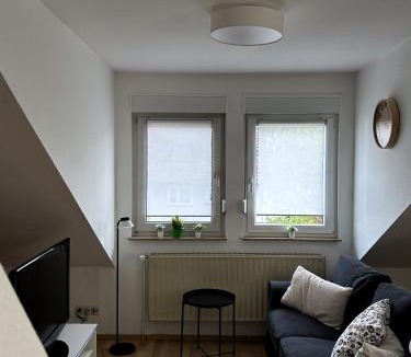 Baunatal Apartment | Gemütlich unterm Dach