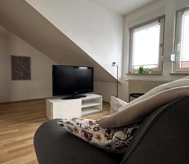 Baunatal Apartment | Gemütlich unterm Dach